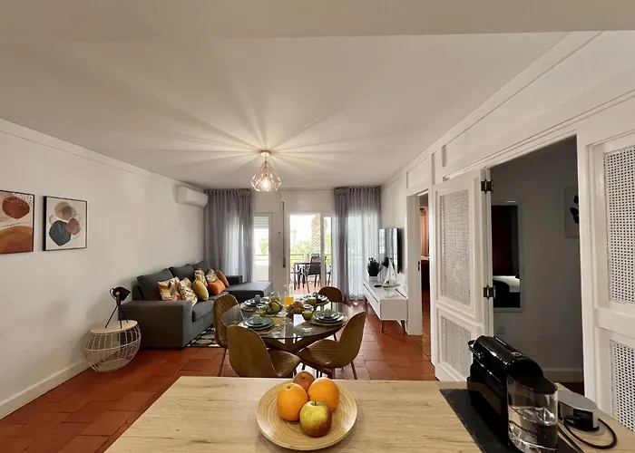 Brightness 2 With Pool By Homing Appartement Armação de Pêra