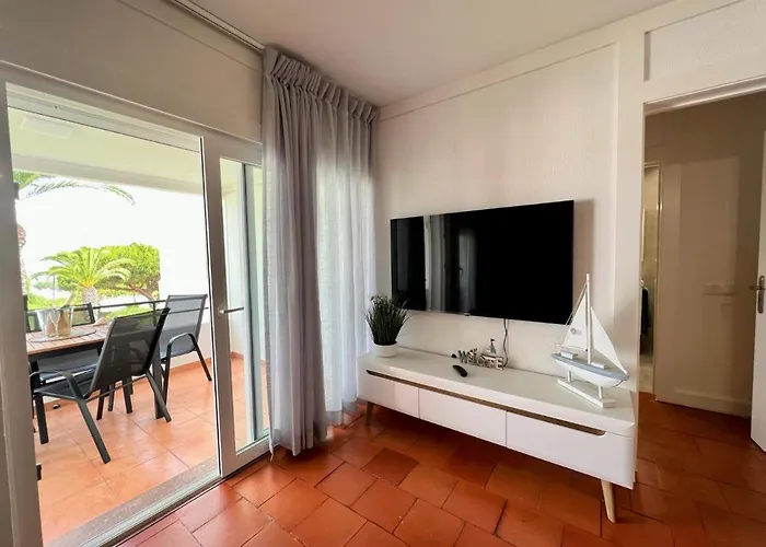 Appartement Brightness 2 With Pool By Homing Armação de Pêra