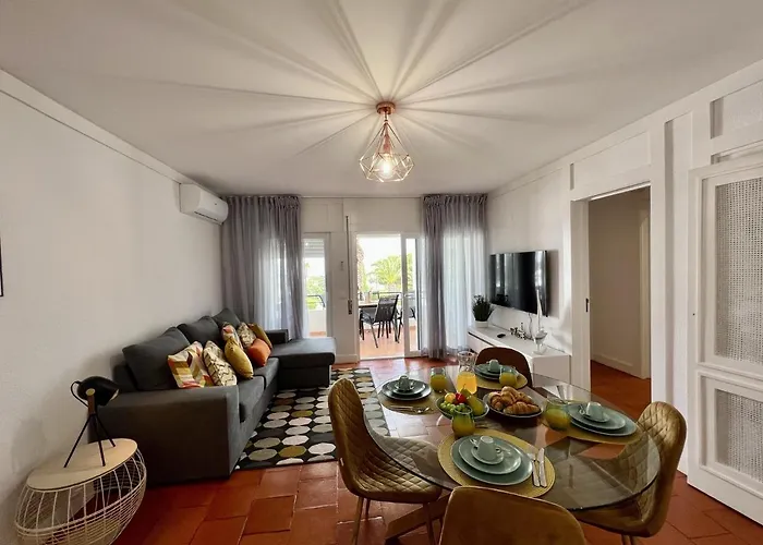 Brightness 2 With Pool By Homing